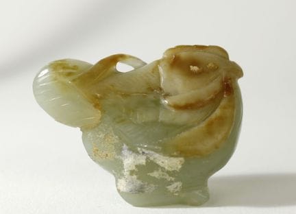 CHINA
Figura de gallina tallada en jade
Alt. 3,3 c