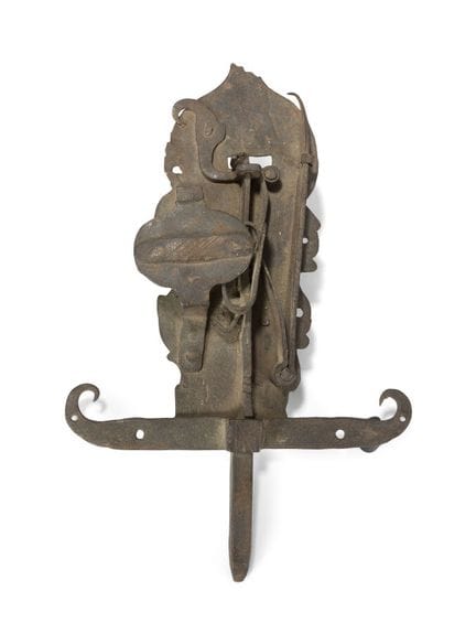 CUT-IRON LOCK PART
16th–17th century.
40 cm x 27 c