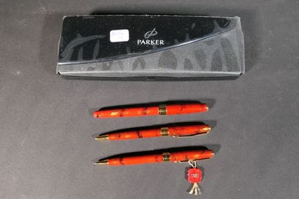 PARKER Three pens, Sonnet Premier model in red Chi