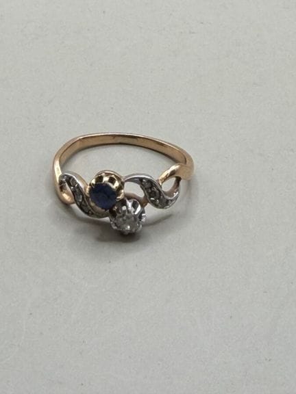Ring „Toi et Moi“ aus 750er Gelbgold, besetzt mit 