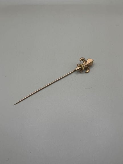 Brosche aus 750er Gelbgold, Lilienmotiv, 19. Jahrh