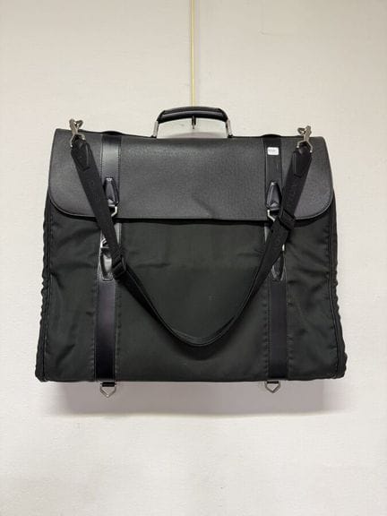 LOUIS VUITTON Funda protectora de viaje Travel Gar