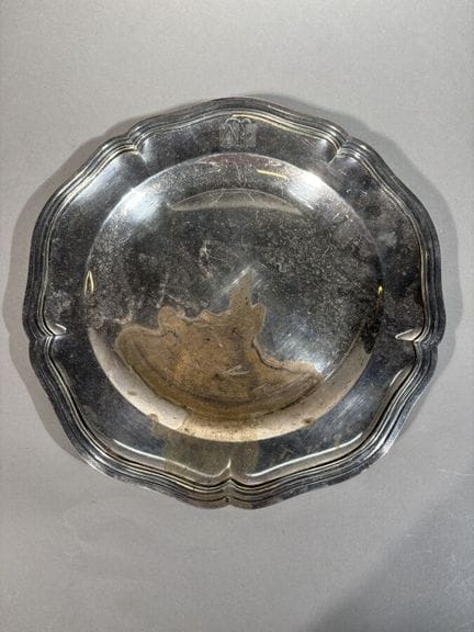 Odiot, Goldschmied, 1865–1894,
Runde Schale aus 95