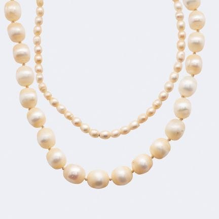 Two freshwater cultured pearl necklaces measuring 