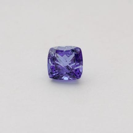8 x 8 mm. cushion size blue tanzanite.
Weight: 2.8