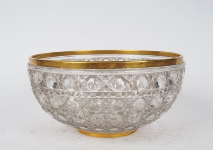 BACCARAT. 
Coupe en cristal à décor de croisillons