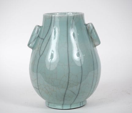 Cina, prima metà del XX secolo 
Vaso Hu in porcell