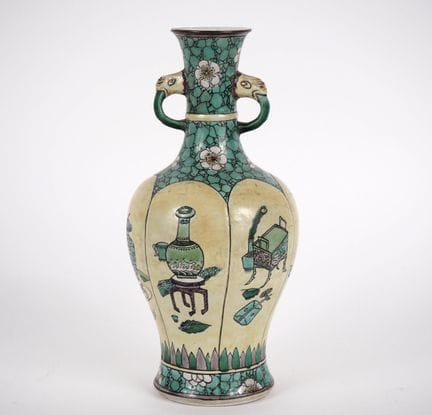 Cina, periodo Qing, XIX secolo
Vaso a balaustra in