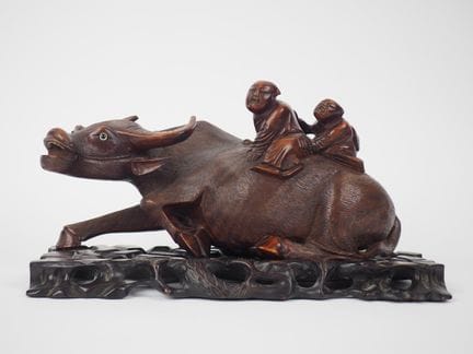 Cina, 1920 circa
Gruppo scultoreo in legno con bel