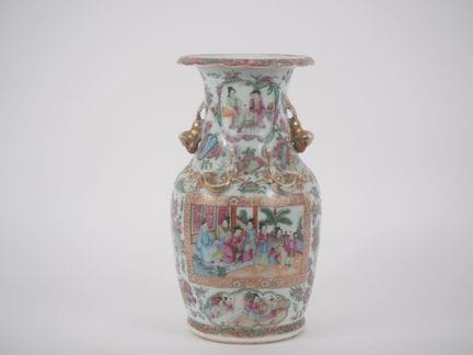 Cina, Canton, fine del XIX secolo
Vaso a balaustra