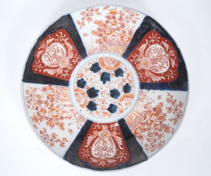 Giappone, 1920 circa
Piatto in porcellana Imari, c