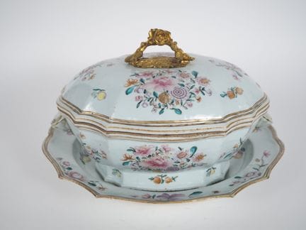 Compagnie des Indes, XVIII secolo, 
Grande terrina