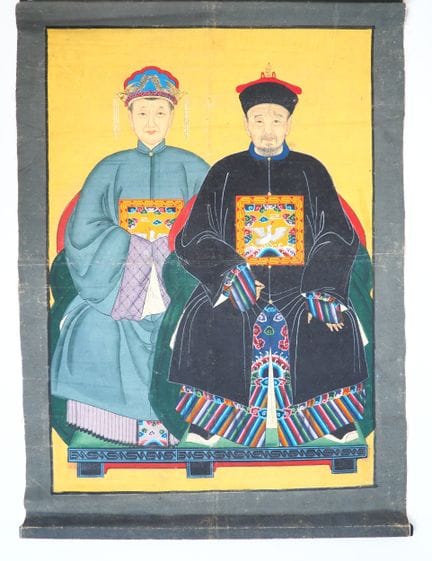 Cina XX secolo.
2 dipinti su tela montati in rotol