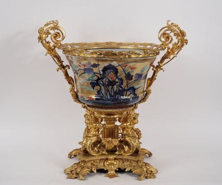 Spectaculaire jardinière Napoléon III en porcelain