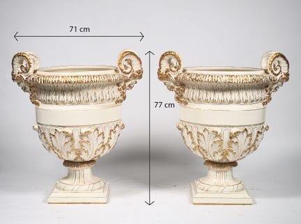 SARREGUEMINES. 
Exceptionnelle paire de vases Napo