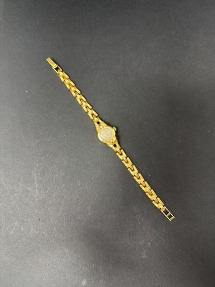 Orologio da polso da donna in oro giallo (750/00),