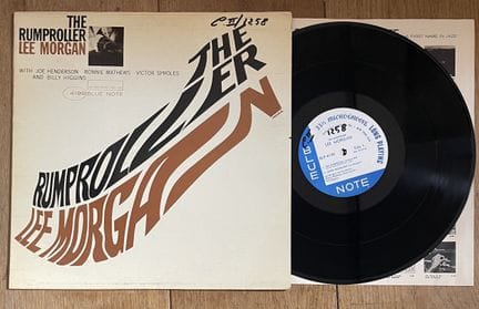 爵士乐
一张33转黑胶唱片——李·摩根（Lee Morgan）《The Rumproller》，蓝调