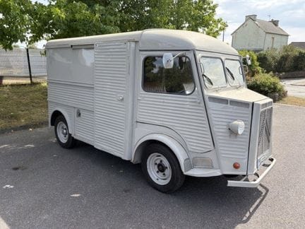 FOURGON CITROËN H - ANNEE 1958 - 11 CV - 2 places 