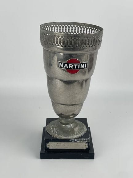 COUPE DE PRIX motocycliste en métal argenté, sur b