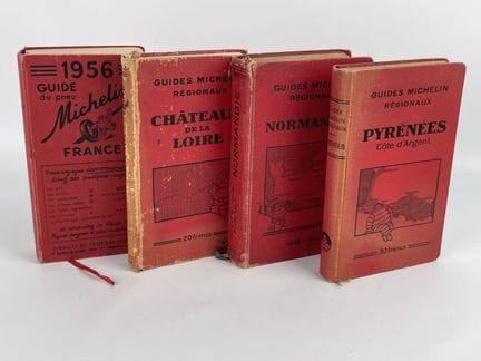 MICHELIN : ENSEMBLE de 4 GUIDES MICHELIN comprenan
