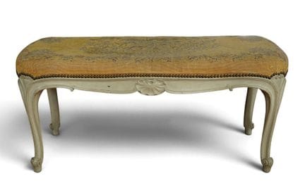 PANCA in legno intagliato a forma di conchiglia, l