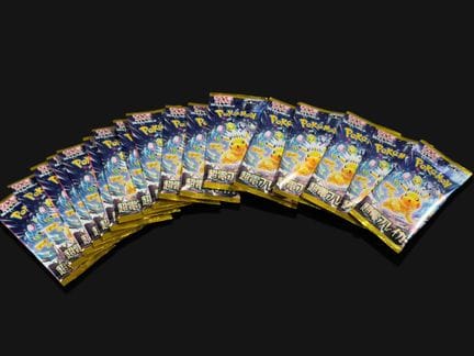 POKÉMON. Confezione da 18 buste Super Electric Bre