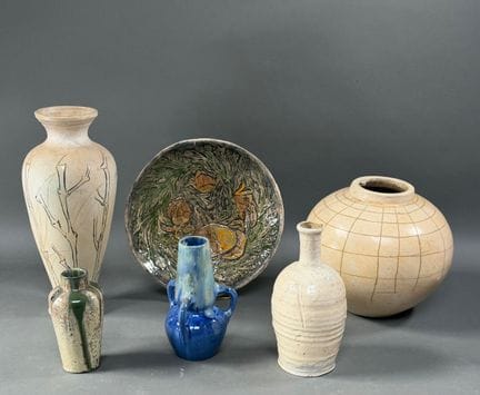 Set di CERAMICHE composto da un VASO firmato CAZAL