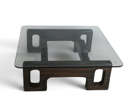Tavolino con base dalla forma libera in legno esot