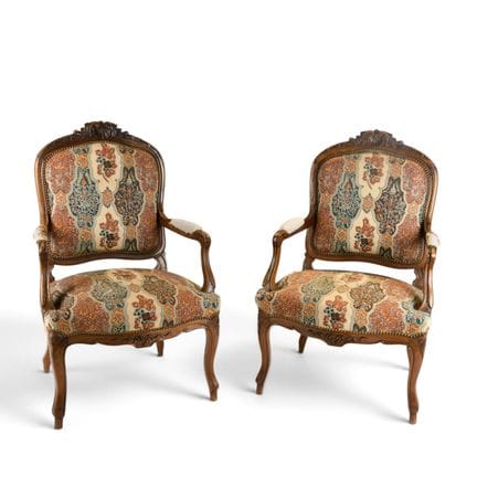 Pair of armchairs with "queen-style" backs, made o