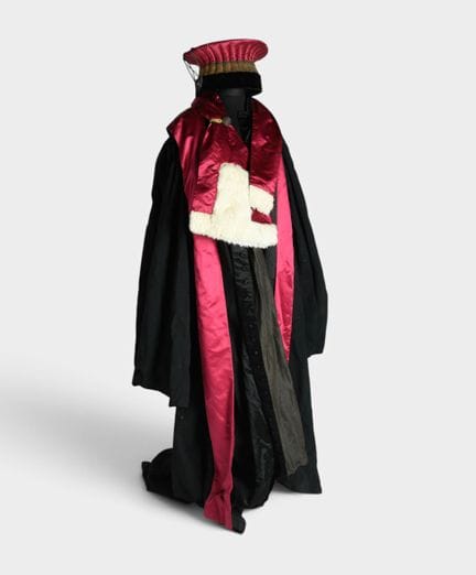 Komplette Richterrobe aus schwarzer Baumwolle und 