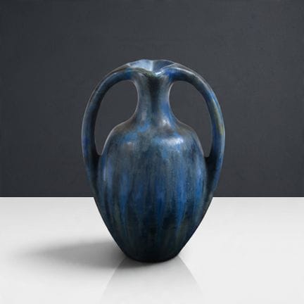 PIERREFONDS
Vase mit zwei Henkeln aus glasiertem S