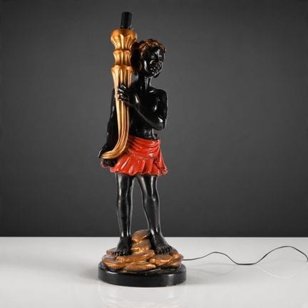 Nubien porte-torchère en résine monté en lampe, ma