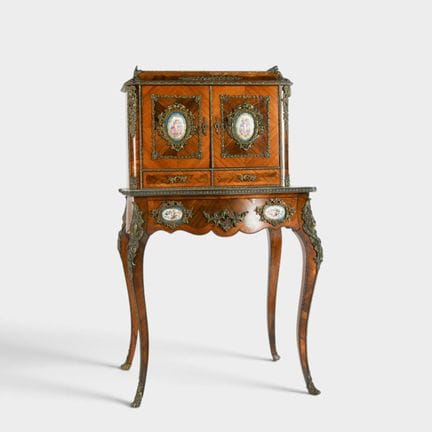 Bureau bonheur-du-jour en bois de placage marqueté