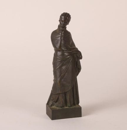 D'après l'Antique.
Femme enveloppée d'un drapé
Sta