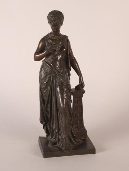 Eutrope BOURET (1833-1906)
La liseuse
Sculpture en