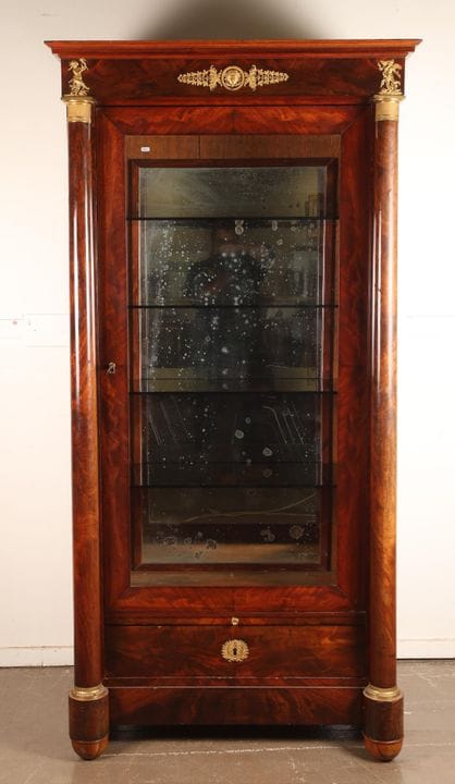 Vitrine rectangulaire en acajou et placage d'acajo