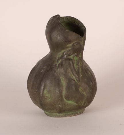MOUGIN et Alfred FINOT (1876 - 1947)
Vase en terre