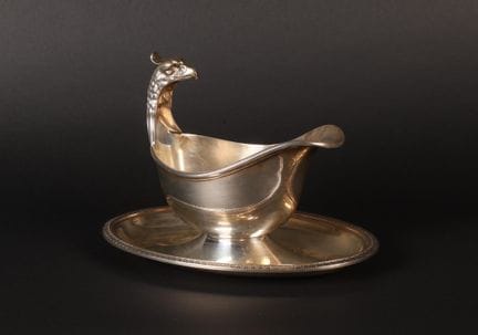 CHRISTOFLE GALLIA. Modèle Malmaison. 
Saucière et 