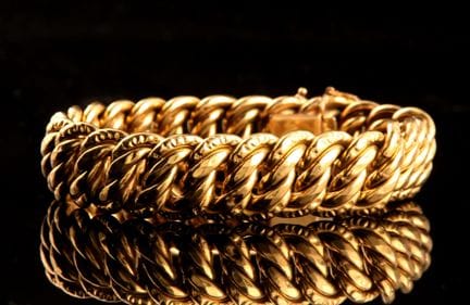 Flexible 18-karat yellow gold (750) bracelet with 