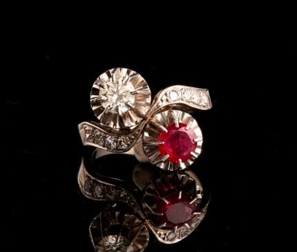Bague toi et moi en platine, sertie d'un diamant b