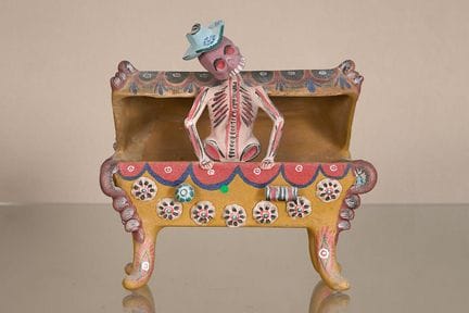 Mexican Folk Art
Skeleton in a Coffin  Polychrome 