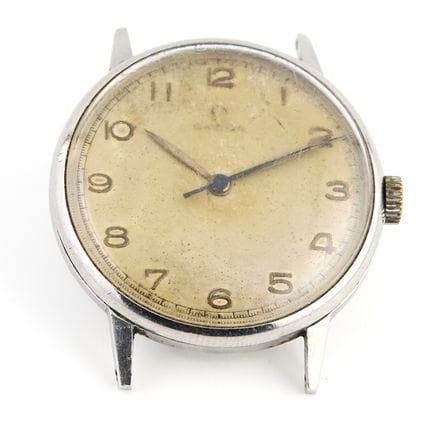 Omega
Montre ref. 2348/2 circa 1944 Boîtier rond e