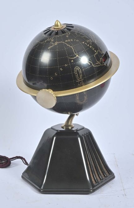 Colonial Radio,
Design di Raymond Loewy, modello 7