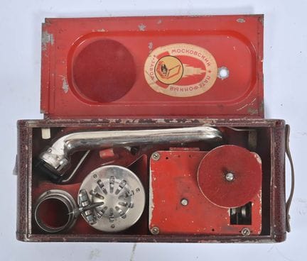 Phono de voyage d'origine Slave (Russe?) Sous form