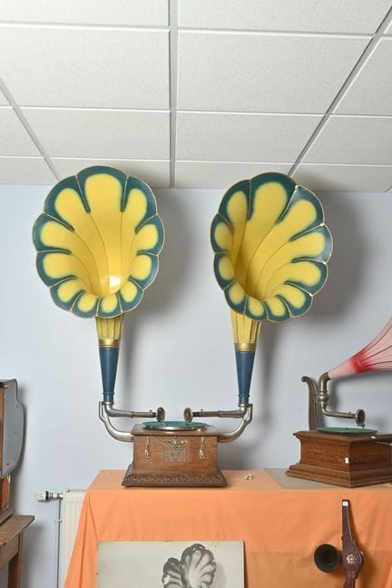 Exceptionnel phonographe « Fontanophone » à double