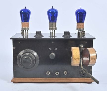 Berrens
Piccola lampada a batteria con tre lampadi