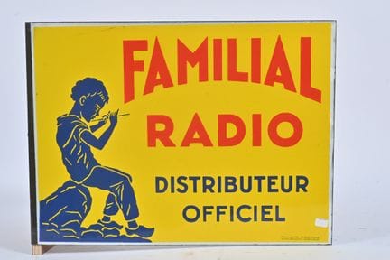 “FamilialeRadio”
双面搪瓷招牌，EAS。33 x 45 厘米。

重要信息：

在博