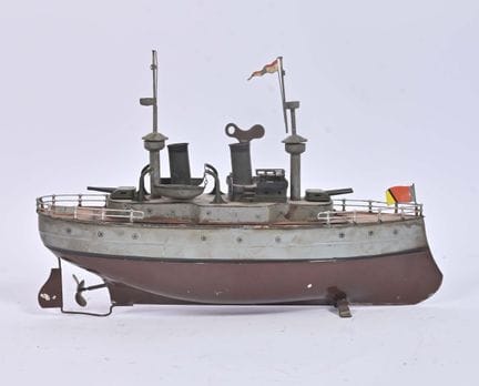 Germania, nave da guerra meccanica
in lamiera marr