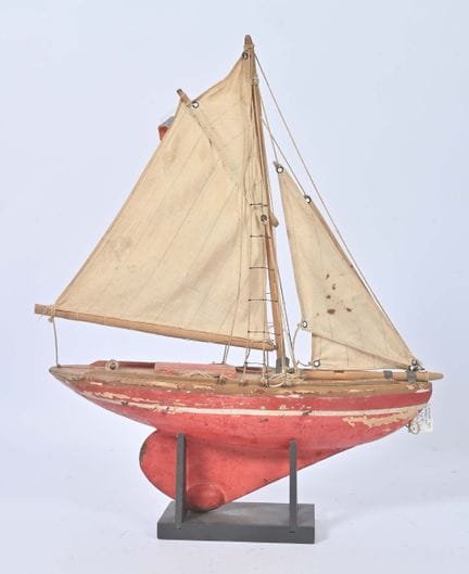 Francia, modellino di barca a vela da bacino a 1 a