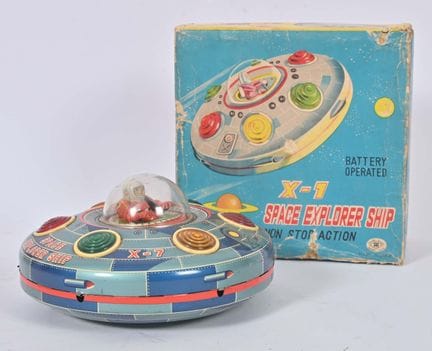 Japon, Modern Toys : "X1 - Space Explorer Ships"
s